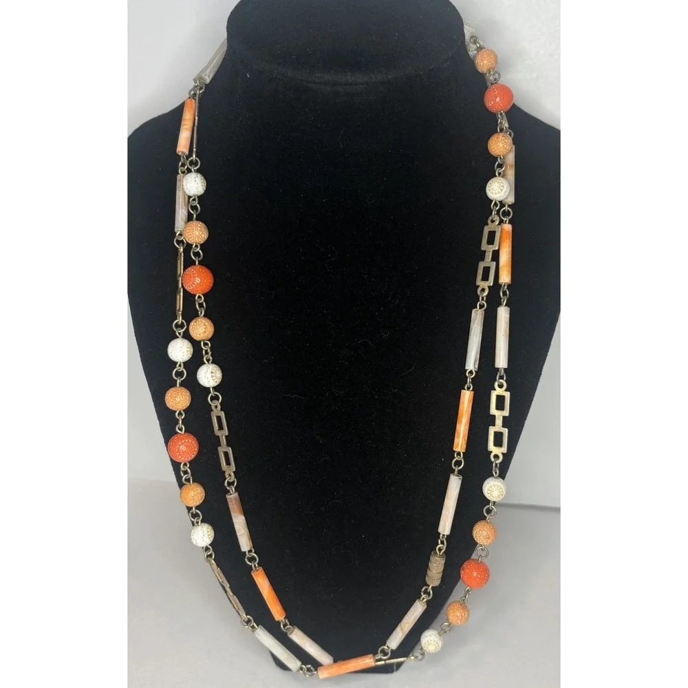 Vintage Mod Lucite Acrylic Bead Opera Necklace 46